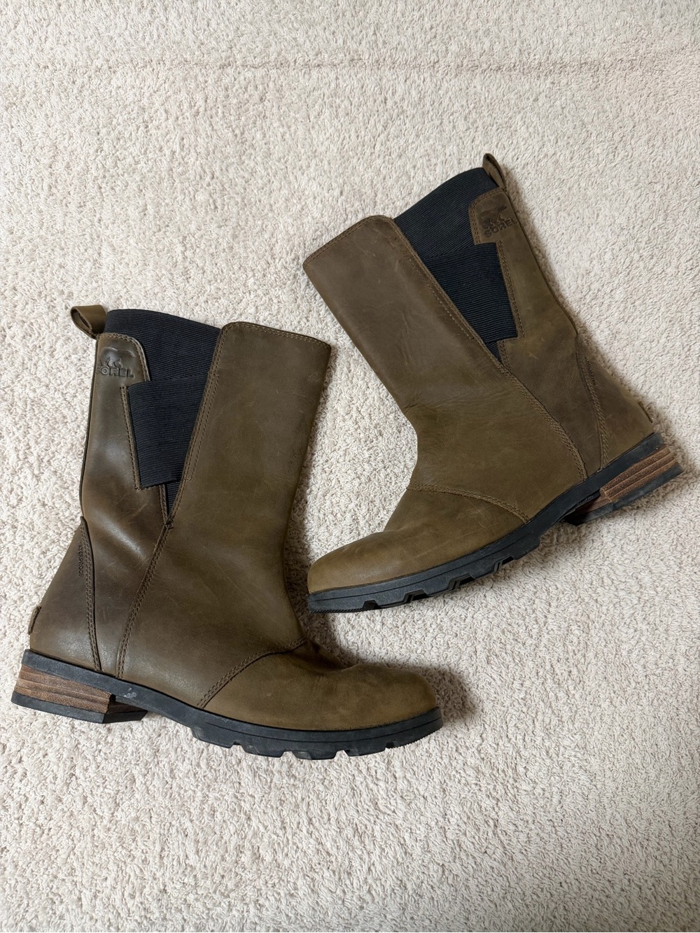 Sorel Women’s Emelie Waterproof Leather Midcalf Boot